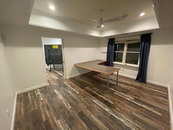 Room 2 (Can be used as an office room)