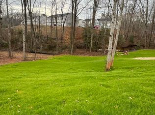 146 Fox Run Cir, Greer, SC 29651