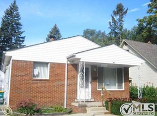 23017 Violet St, Farmington, MI 48336