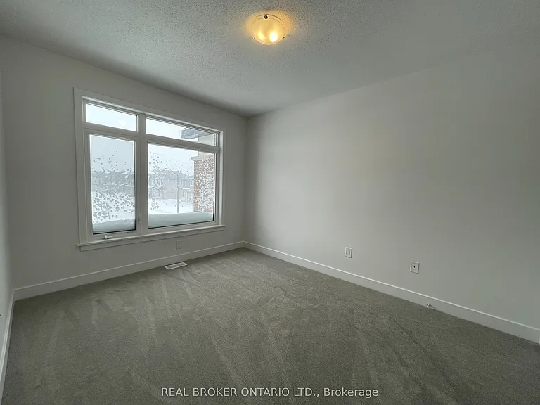 882 Solarium Ave — Photo 27
