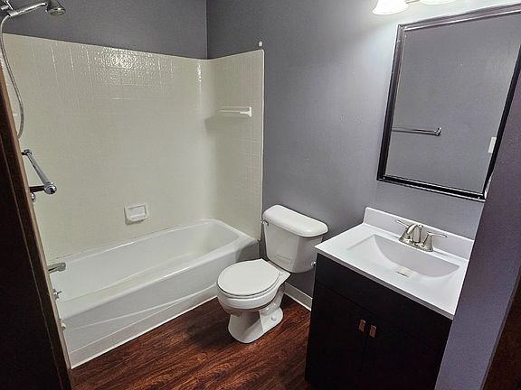 4th image of 258 Broadway St #5