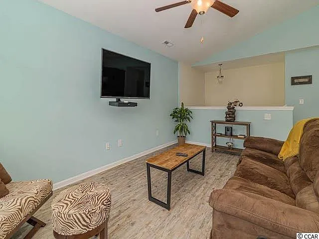 1239 Harbor Aly — Photo 19