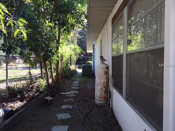 4th image of 2819 W Bay Haven Dr