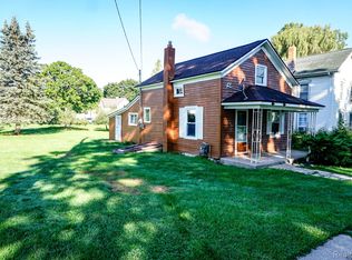 109 N Church St, Byron, MI 48418