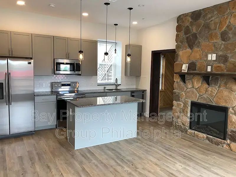 1st image of 221 W Main St #9