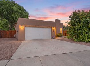 1007 Los Arboles Cir, Espanola, NM 87532