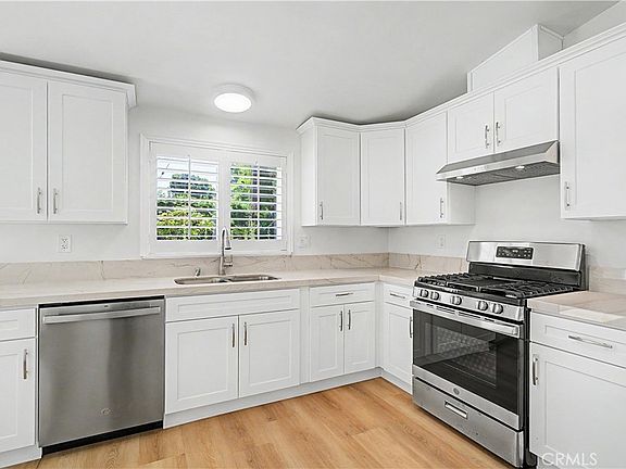 4th image of 304 Larkhall Ave
