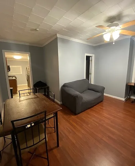 1436 E Genesee St #11 — Photo 2