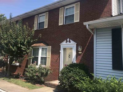 5821 E Pea Ridge Rd APT 13, Huntington, WV, 25705