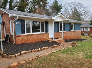 4014 Sunset Dr, Seneca, SC 29672