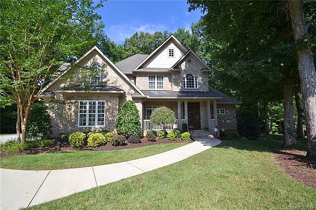 1st image of 6517 Robin Hollow Dr