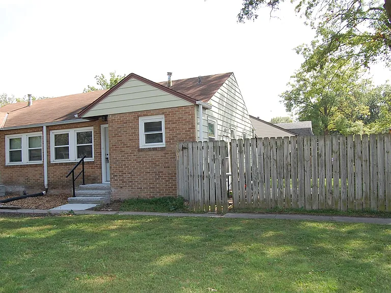 4501-4511 Witherbee Blvd — Photo 1