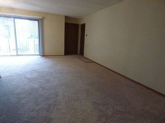 5th image of 7938 Paxton Ave APT 1B