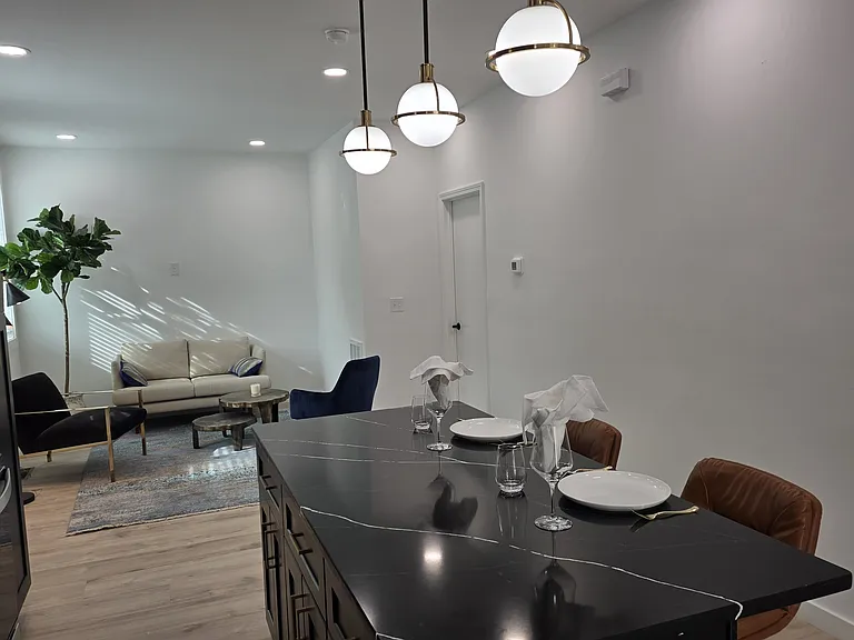 713 Method Rd #101 — Photo 5