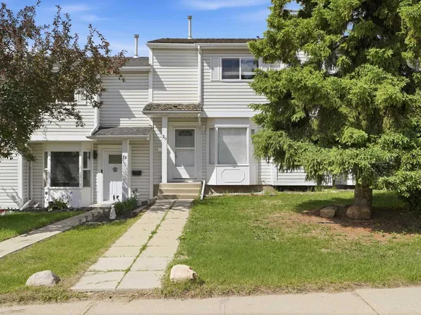 20 Ellenwood Dr, Red Deer, AB T4R 2E3