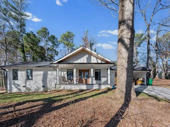 4102 Laynewood Cir, Tucker, GA 30084