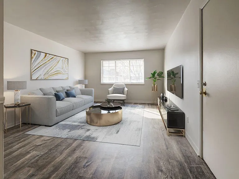 Imperial North Apartment Homes — Photo 8