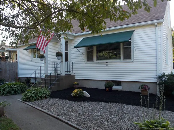 533 Putnam Road, Plainfield, CT 06239