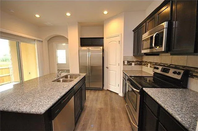 Muirfield Townhomes — Photo 55