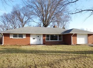 335 Colorado Ave, Aurora, IL 60506