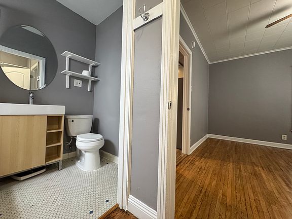 4th image of 4105 Duquesne Ave APT 4