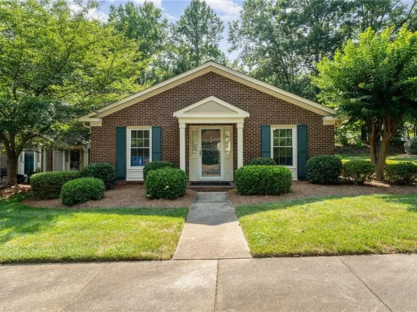 5011 Tower Rd APT D, Greensboro, NC 27410