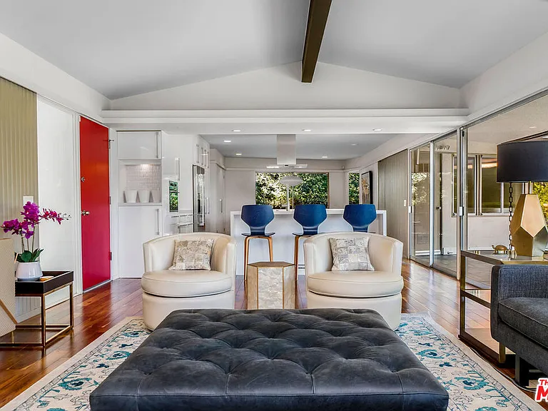 7290 Packwood Trl — Photo 6