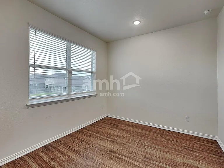 360 Aspen Waters — Photo 15