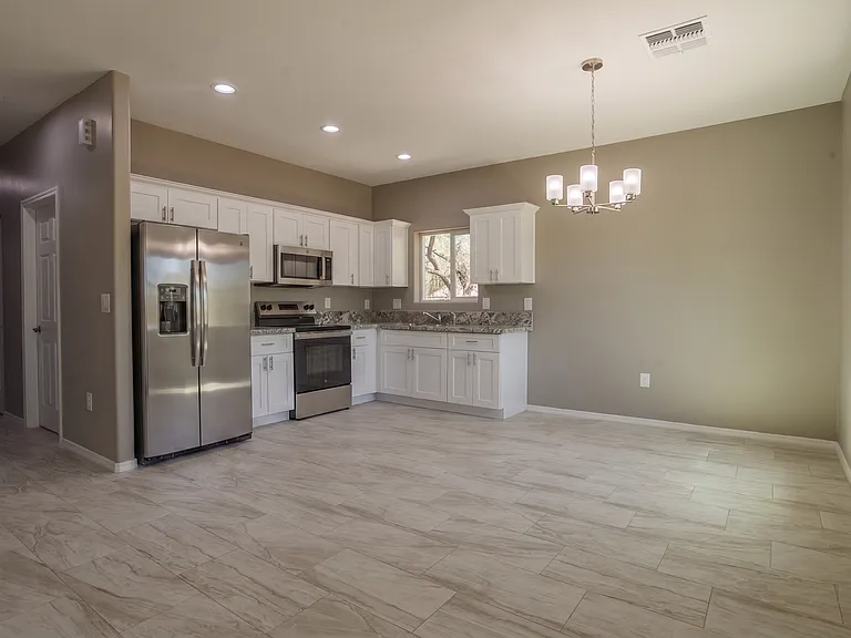 1349 W Hualpai Rd #2 — Photo 7