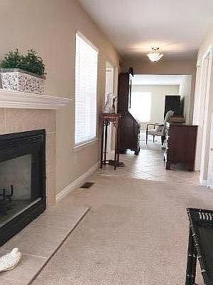 4th image of 180 Barrington Cir