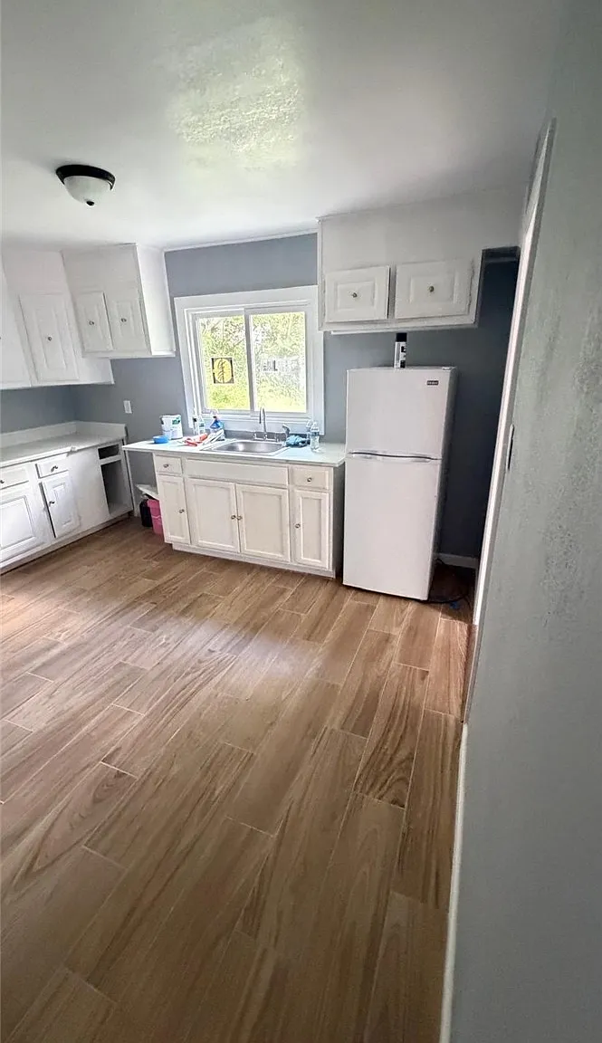 3 bed, 1.5 bath, 1196 sqft, $1,550 — Photo 4