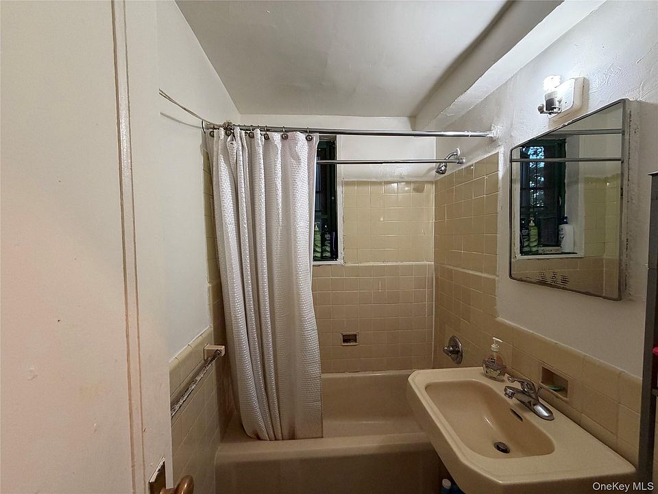 1st image of 1551 Unionport Road #4C