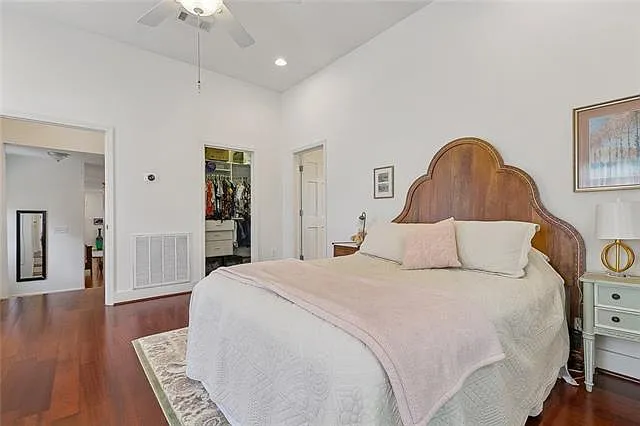 2801 Calhoun St — Photo 13
