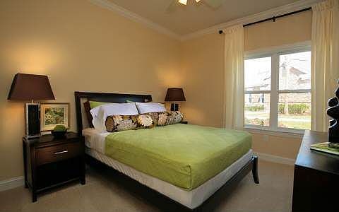 5th image of 109 Brookhaven Ct S #B