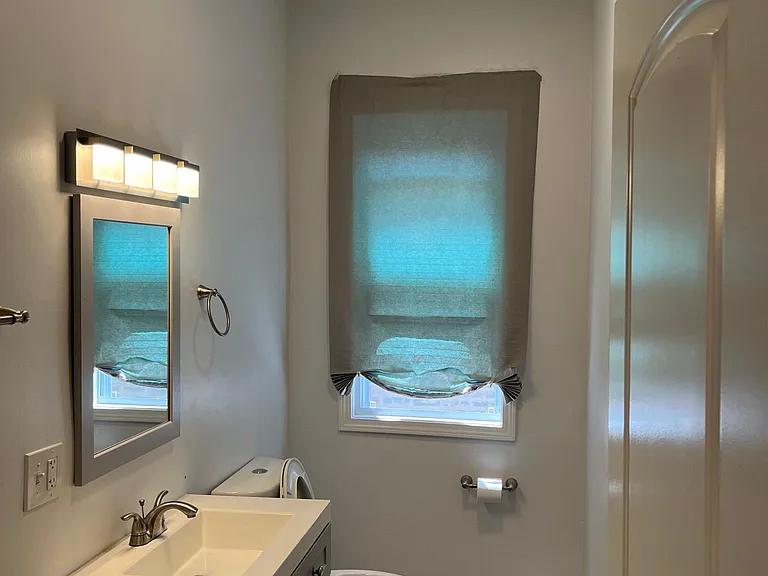 7704 S Laflin St #2 — Photo 3