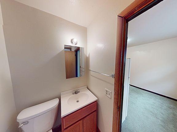 F Bathroom F Bathroom