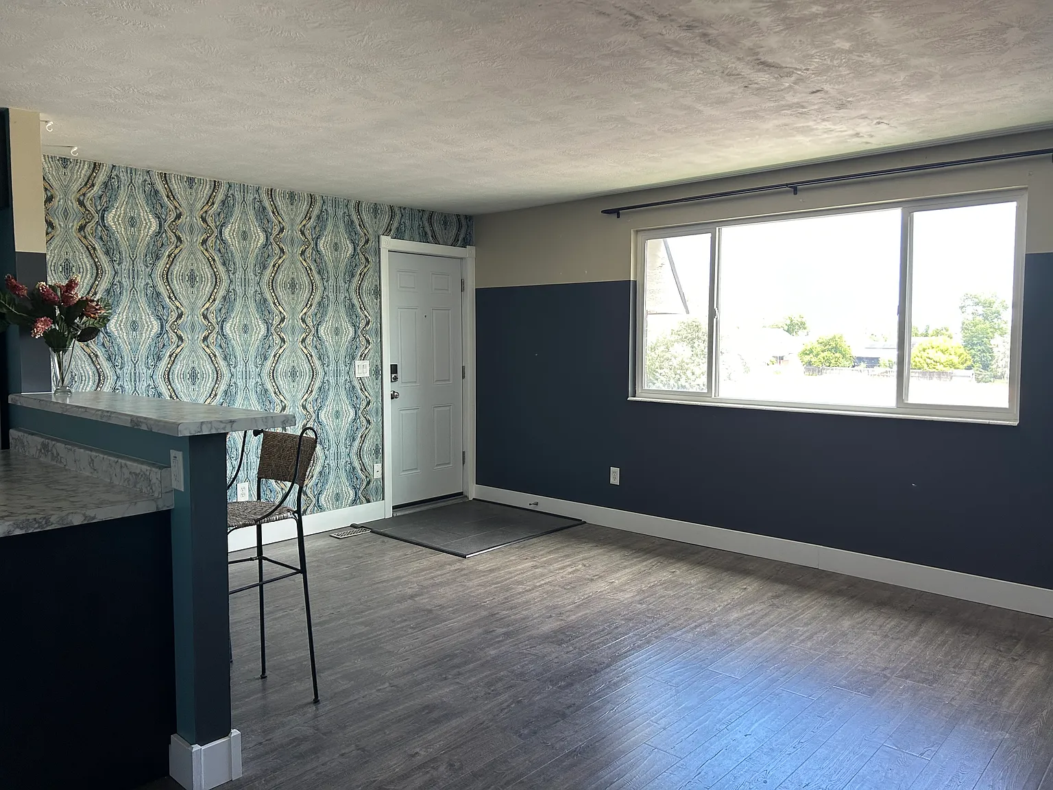 1 bed, 664 sqft, $1,200 — Photo 3
