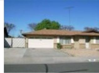 2912 Carl Dr, Hemet, CA 92545