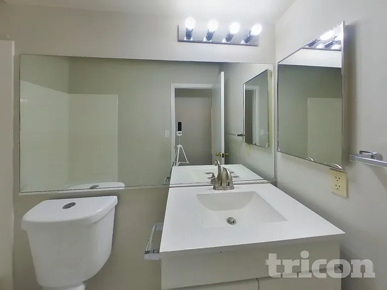 938 Chaps Cir — Photo 12