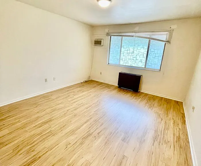 6350 Forward Ave #25 — Photo 47
