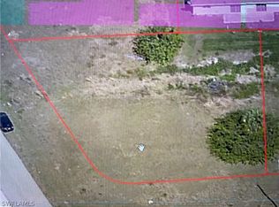 305 Piedmont St, Lehigh Acres, FL 33974