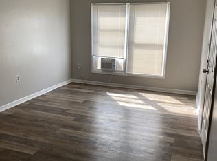 1120 Woodstock Ln #12, Winchester, VA 22601