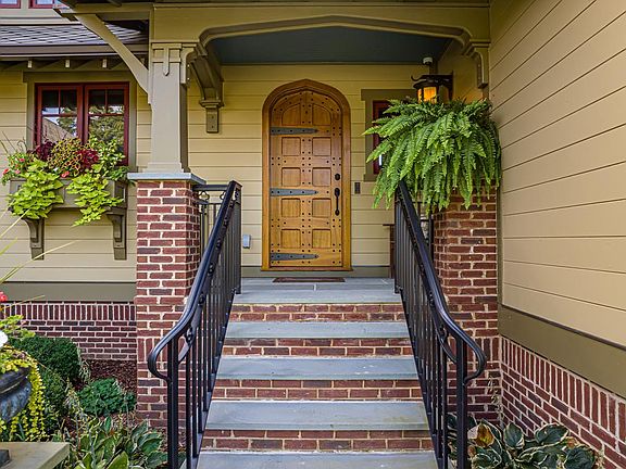 2nd image of 28120 Osceola Rd