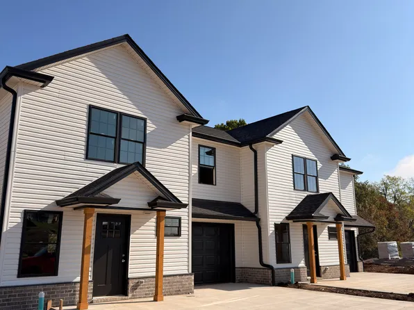 1030 Magnolia Way, Paris, KY 40361