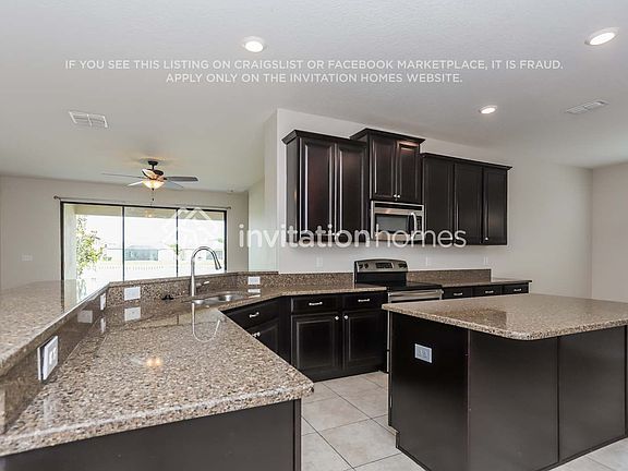 4th image of 11624 Shelby Jay Dr