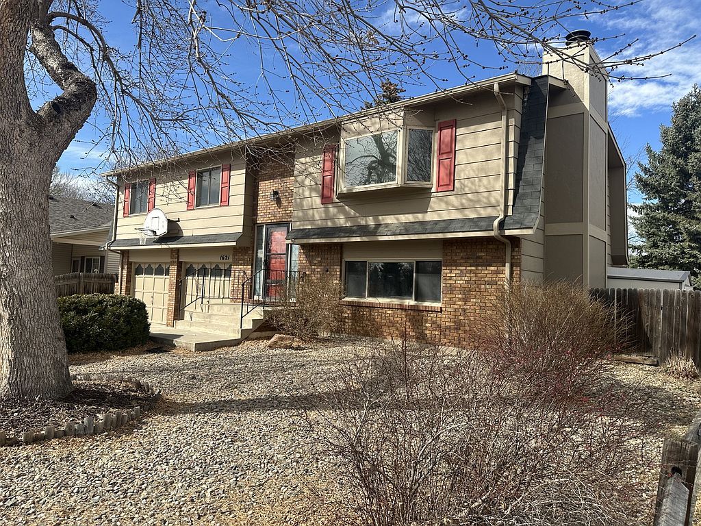 1621 Hoffman Dr