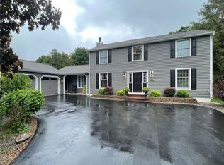 8257 Sugarland Dr, Manlius, NY 13104