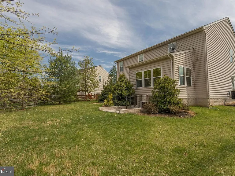 12760 Manor Hall Ct — Photo 44