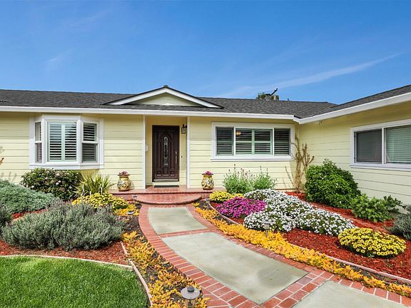 2nd image of 6407 El Paseo Dr