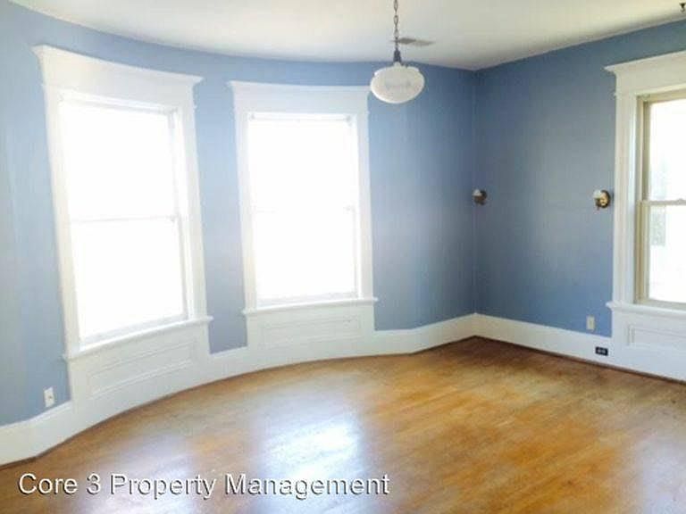Bedroom - unfurnished